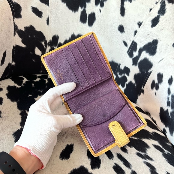 Louis Vuitton Yellow EPI Leather Purple Wallet MI0967 - Picture 13 of 16